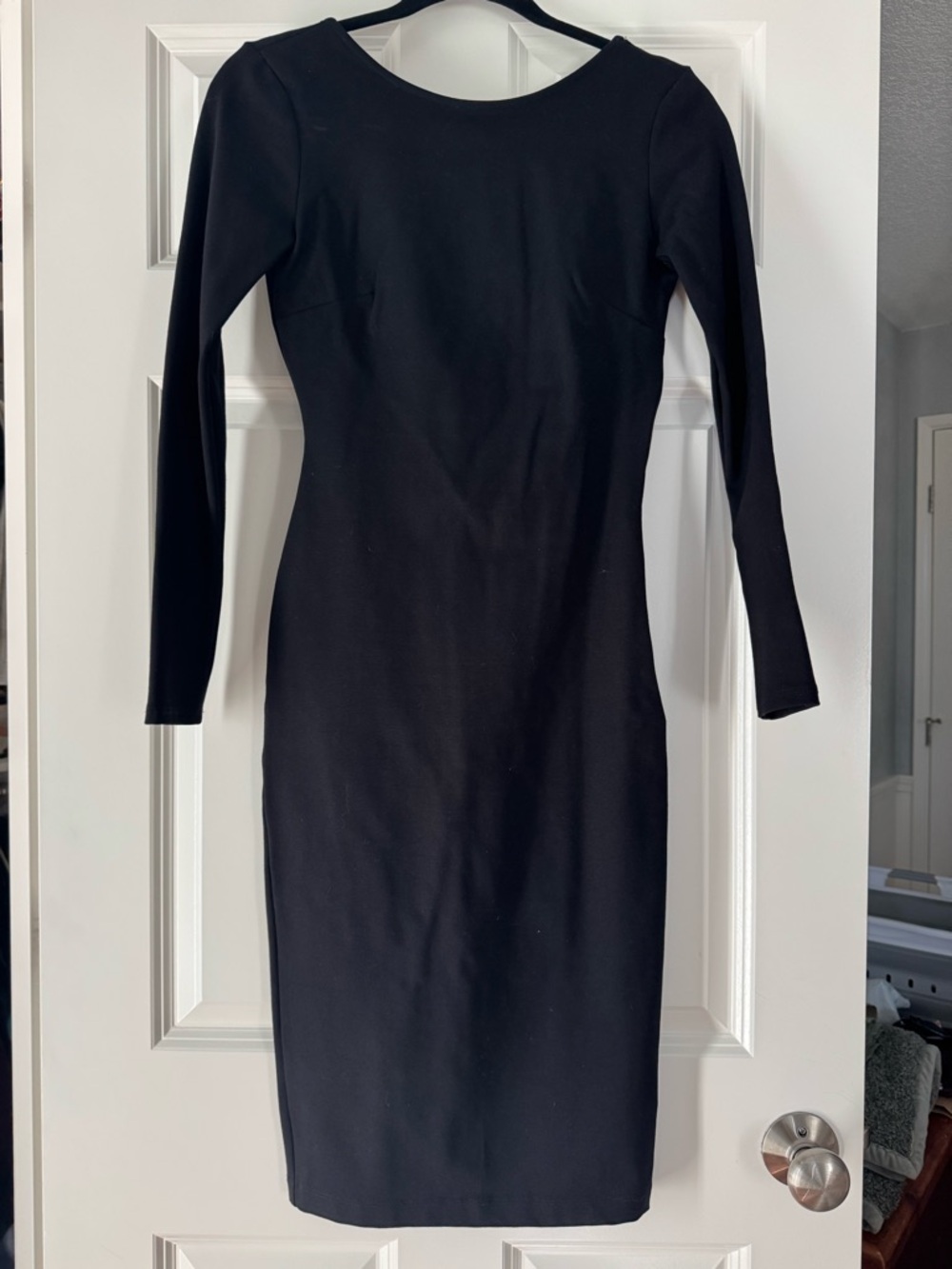 Lulu's Black Long-Sleeve Bodycon Midi/mini Dress